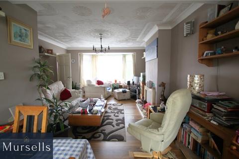 28 Fitzworth Avenue, Poole, BH16 5AY