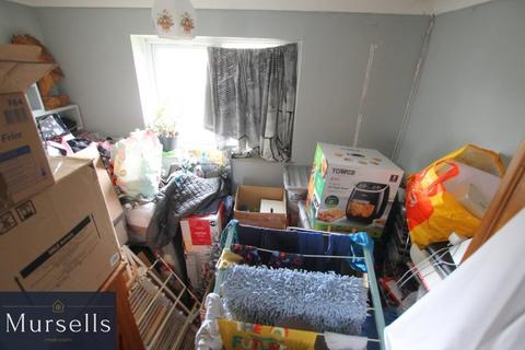 28 Fitzworth Avenue, Poole, BH16 5AY