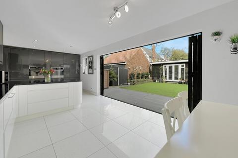 4 bedroom detached house for sale, Aragon Road, Great Leighs, Chelmsford, CM3