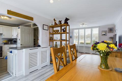 59 Springhouse Road, Corringham, Stanford-le-hope, SS17 7TP