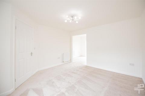 3 bedroom terraced house for sale, Hallview Way, Manchester M28
