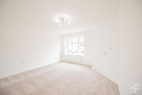 3 bedroom terraced house for sale, Hallview Way, Manchester M28