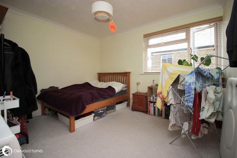 1 bedroom flat for sale - Gordon Road, Cliftonville