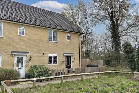 3 bedroom end of terrace house for sale, Morello Chase, Soham