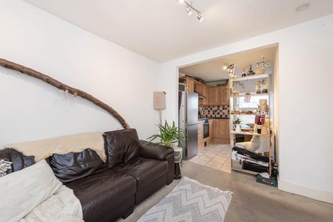1 bedroom flat for sale, Wingrave Road, Tring