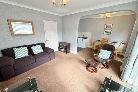 3 bedroom detached house for sale - Kingsway, Cleveleys FY5