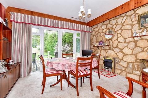 2 bedroom detached bungalow for sale, North Pole Road, Barming, Maidstone, Kent
