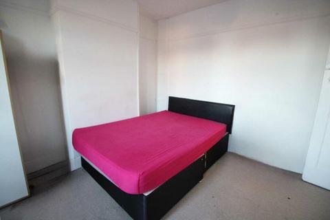 3 bedroom semi-detached house for sale, Dunstable Road, Luton LU4
