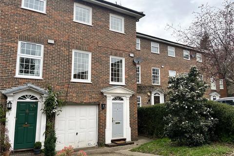 4 bedroom terraced house to rent - Heatherdale Close, Kingston upon Thames, KT2