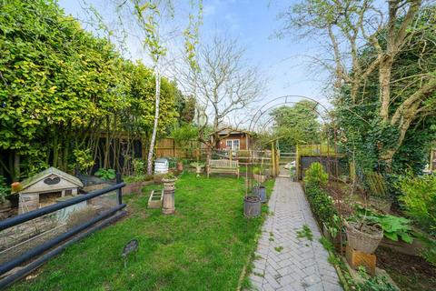 36 Kipling Walk, Basingstoke, RG22 6BN