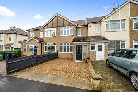 69 Ashby Avenue, Chessington, KT9 2BT