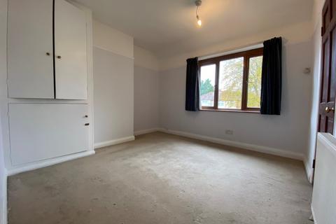 3 bedroom semi-detached house to rent - Staines-upon-Thames, Surrey TW18
