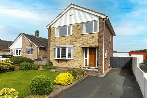 3 bedroom detached house for sale, Woodside Avenue, Wrenthorpe, Wakefield, West Yorkshire, WF2