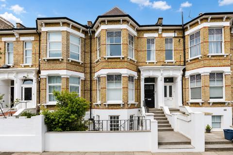 Thistlewaite Road, London, E5