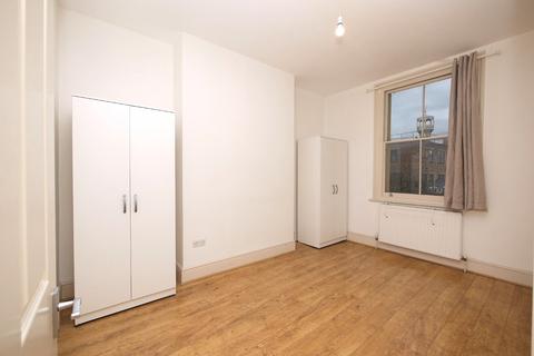 2 bedroom flat for sale, Thistlewaite Road, London, Greater London, E5
