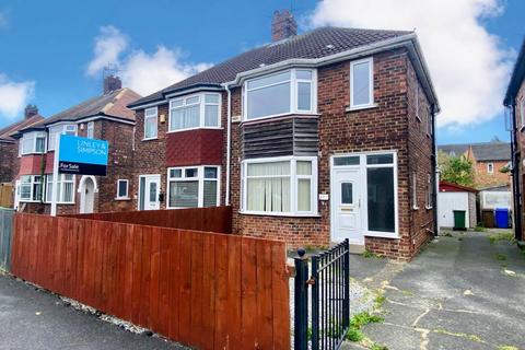 3 bedroom semi-detached house for sale, Golf Links Road, Hull, HU6