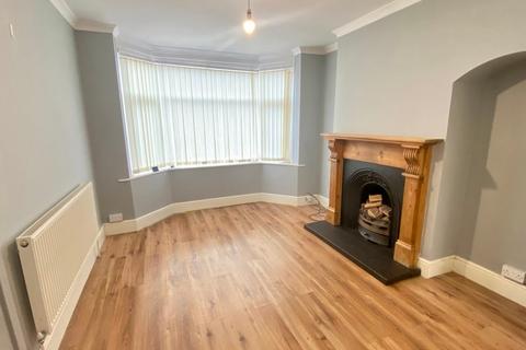 3 bedroom semi-detached house for sale, Golf Links Road, Hull, HU6