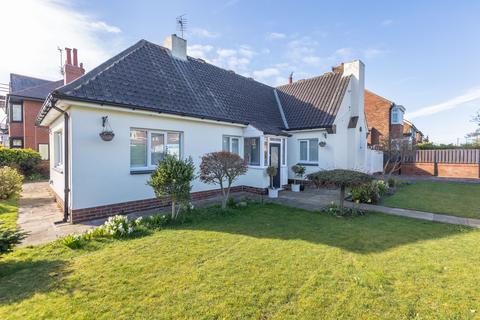 2 bedroom detached bungalow for sale, Dorset Road, Lytham St. Annes, FY8