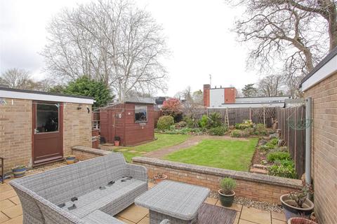 3 bedroom detached house for sale, Hazeldene Gardens, Banbury