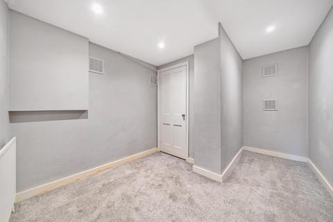 33a Devonshire Drive, London, SE10 8JZ