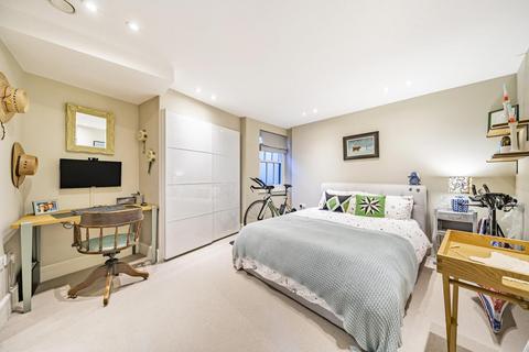 2 bedroom terraced house for sale - Crescent Lane, Clapham