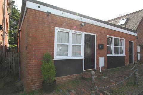 1 bedroom flat for sale, The Goffs, Eastbourne BN21