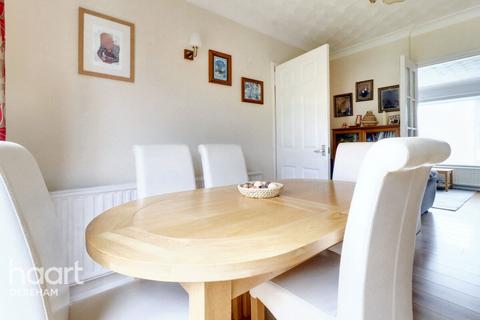 27 Bellmere Way, Saham Toney, Thetford, IP25 7HA
