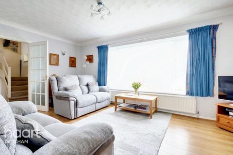 27 Bellmere Way, Saham Toney, Thetford, IP25 7HA