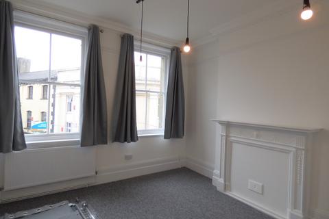 2 bedroom flat to rent - King Street, Carmarthen,