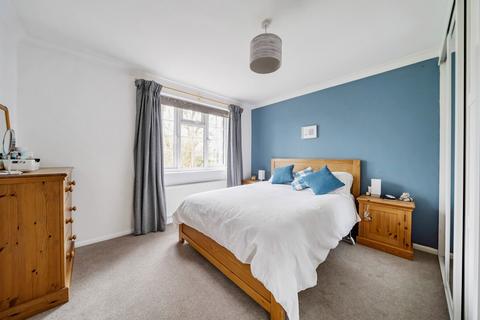 18 Bereweeke Way, Winchester, SO22 6BJ