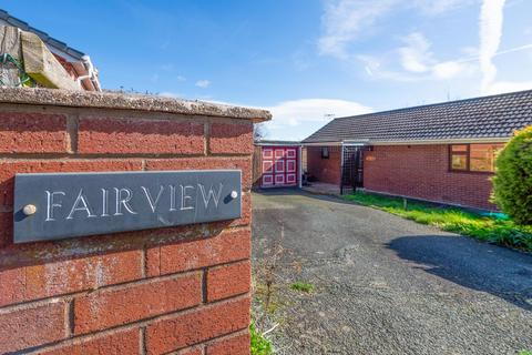 3 bedroom detached house for sale - Brynwood Drive, Newtown SY16
