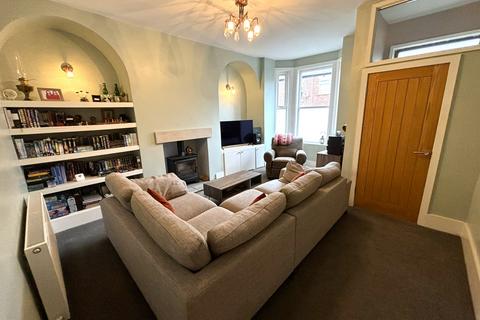 2 bedroom terraced house for sale, Mottram Road, Hyde