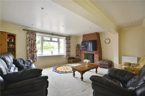 7 Castle Close, Castle Hedingham, Halstead, CO9 3DH