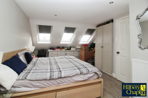4 bedroom terraced house for sale, The Avenue, Hornchurch, RM12
