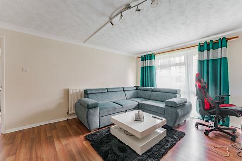 77 Tower Close, Costessey, Norwich, NR8 5AY