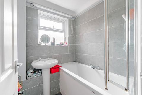 77 Tower Close, Costessey, Norwich, NR8 5AY