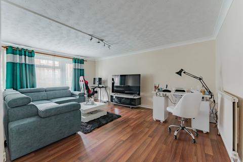 77 Tower Close, Costessey, Norwich, NR8 5AY