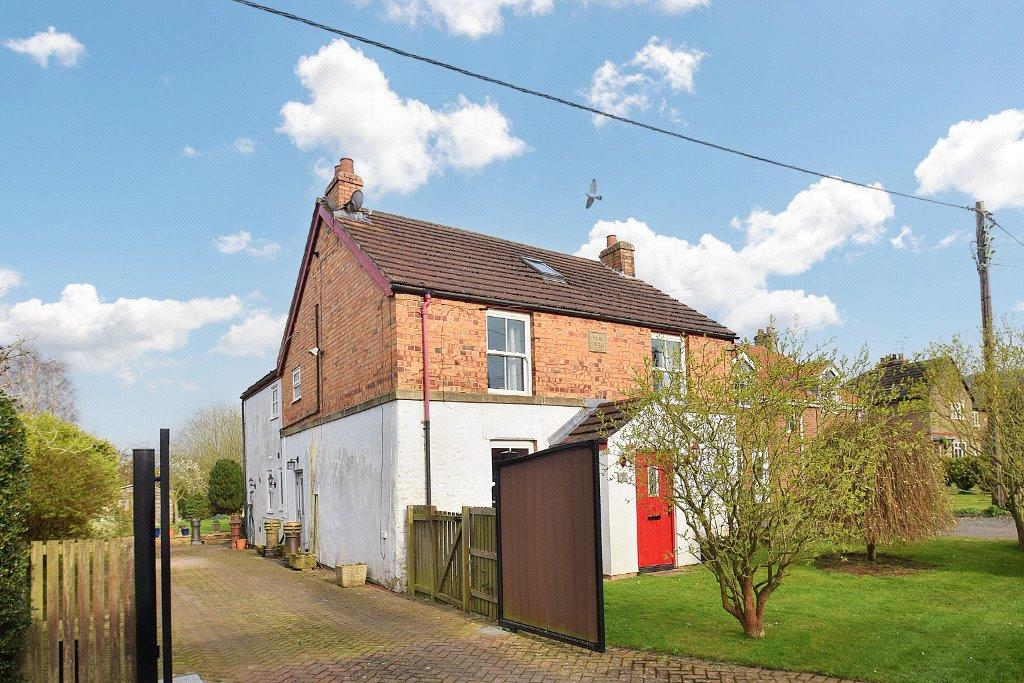 Main Street, Potter Brompton... 4 bed detached house for sale £495,000