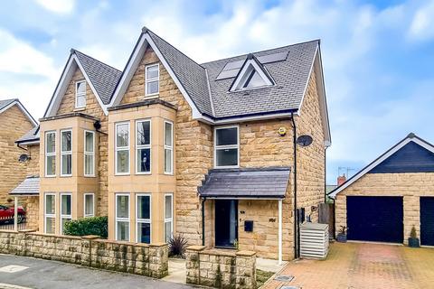 5 bedroom semi-detached house for sale, Connaught Court, Harrogate, HG1