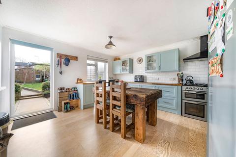 25 Blaxland Close, Faversham, ME13 7RP