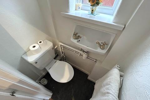 540 Broadway, Chadderton, Oldham, OL9 9NJ