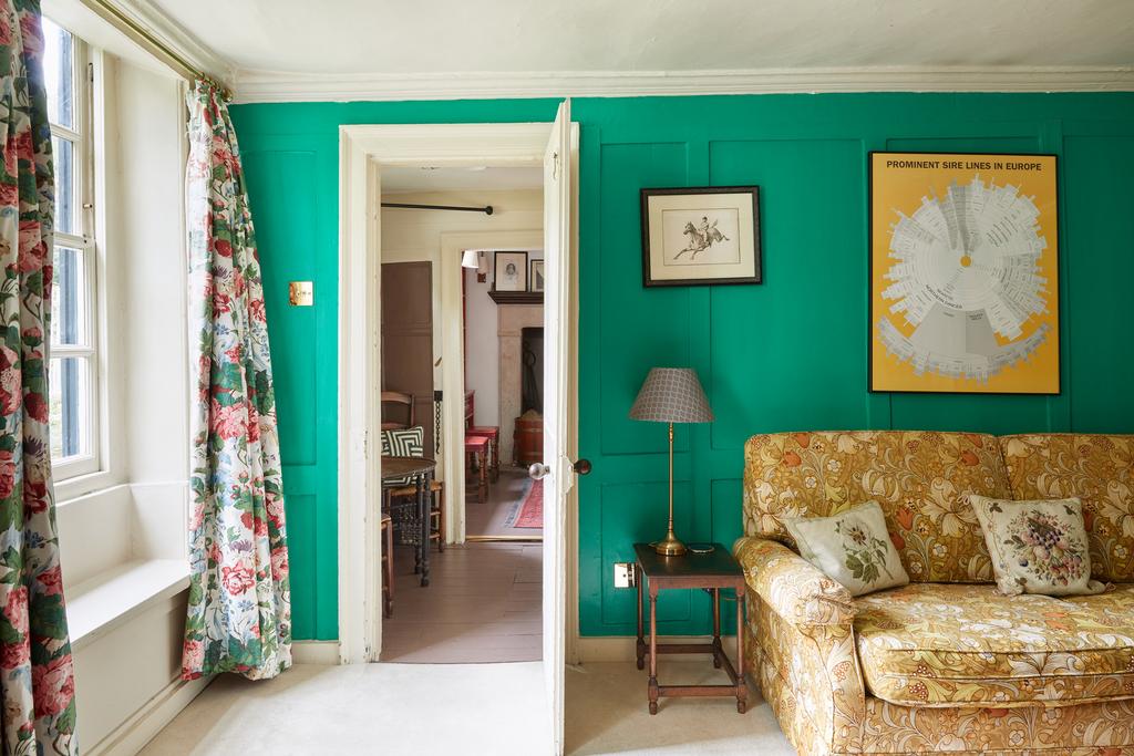 169257 - 230811 Inigo Gentleman's Row, Enfield ...