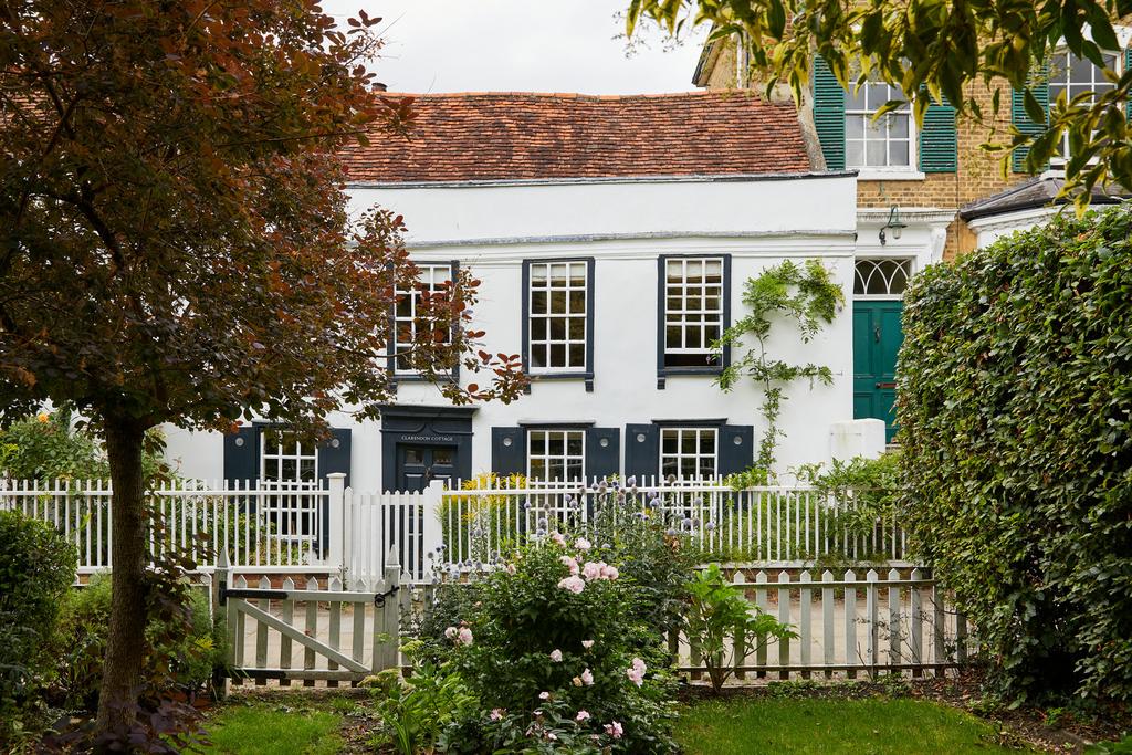 169337 - 230811 Inigo Gentleman's Row, Enfield ...