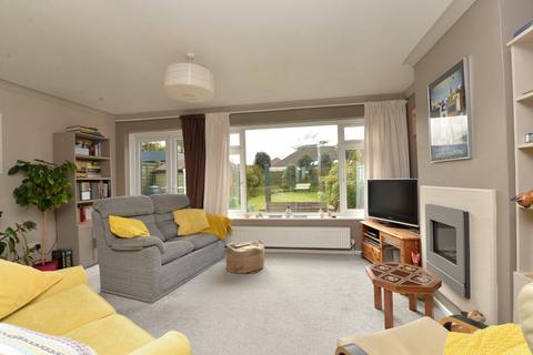 3 bedroom semi-detached house for sale - White Knights, Barton on Sea, New Milton, Hampshire, BH25