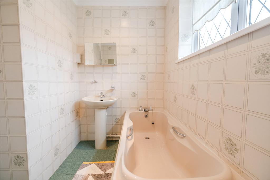 Bathroom (2)