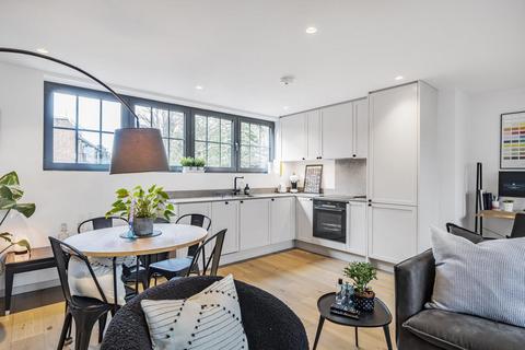 1 bedroom flat for sale, Dukes Mews, Muswell Hill