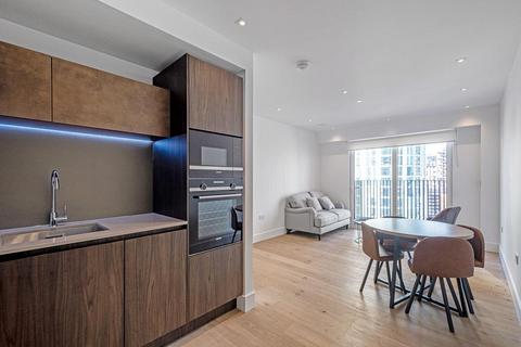 1 bedroom flat to rent, Exchange Gardens, London, SW8