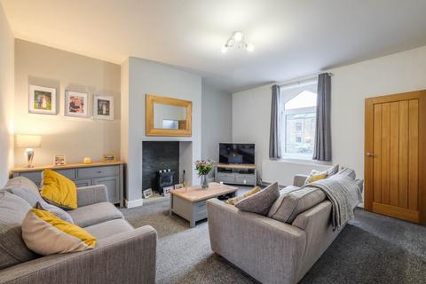 3 bedroom terraced house for sale - Coniston Road, Holmfirth HD9