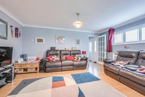 41 Broadlands, Benfleet, SS7 3BD