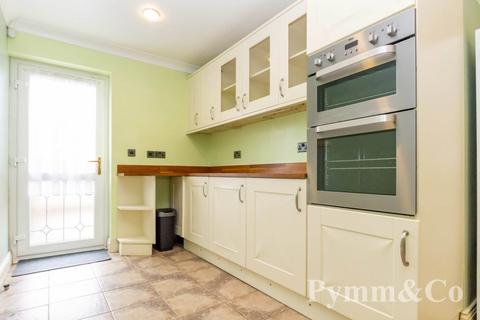 3 bedroom terraced house for sale - Munnings Road, Norwich NR7